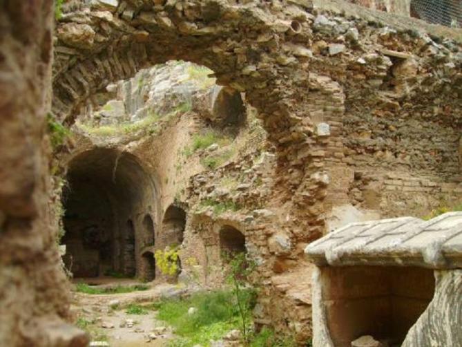 La grotte des sept dormants d ephese aujourd hui ionie empire romain d orient actuelle turquie 1